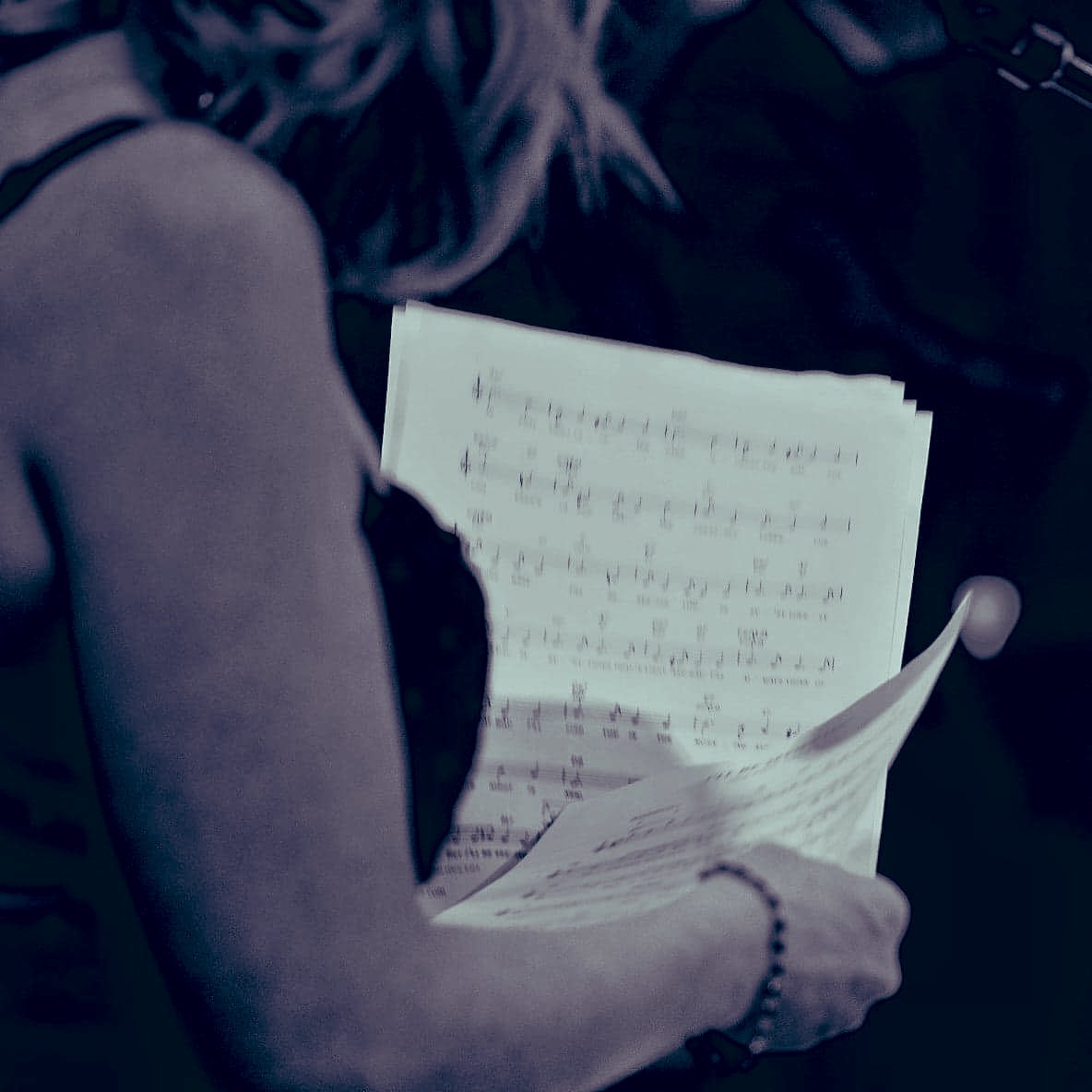 RigneyFax's tweet photo. When you need to learn a tune before the first set #TheGStreetBand #Pacifico  (also need to beef up the tricep work @NorthENDurance https://t.co/VoiTjnwsjx
