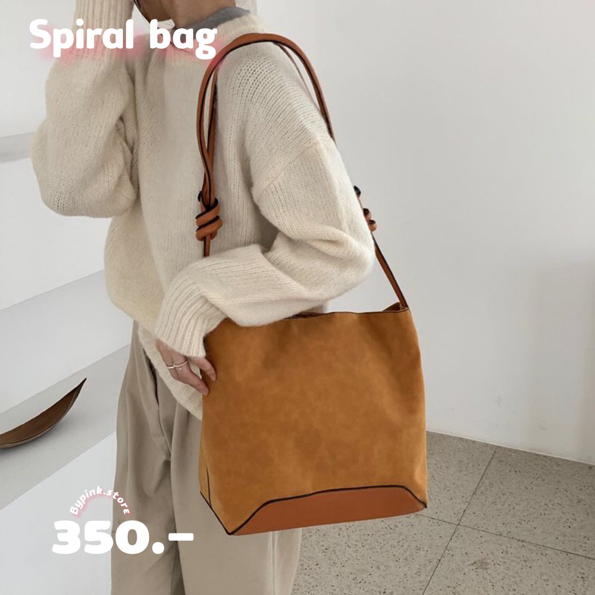 Bypinkstore's tweet photo. 🌈Spiral bag 
💰350
🚩size 40x38x15cm
🚩วัสดุทำจากหนัง PU
🚩ความยาวสาย 92cm
#กระเป๋าผู้หญิง #กระเป๋า #กระเป๋าผ้า #กระเป๋าสะพาย #กระเป๋าสวยๆ #กระเป๋าวินเทจ #กระเป๋าแฟชั้น #ก��ะเป๋าน่ารักๆ #กระเป๋านักเรียน #กระเป๋าพร้อมส่ง #กระเป๋าสะพายไหล่ #กระเป๋าแฟชั่นเกาหลี #กระเป๋าหนัง #หนังpu https://t.co/k5P5an5W98