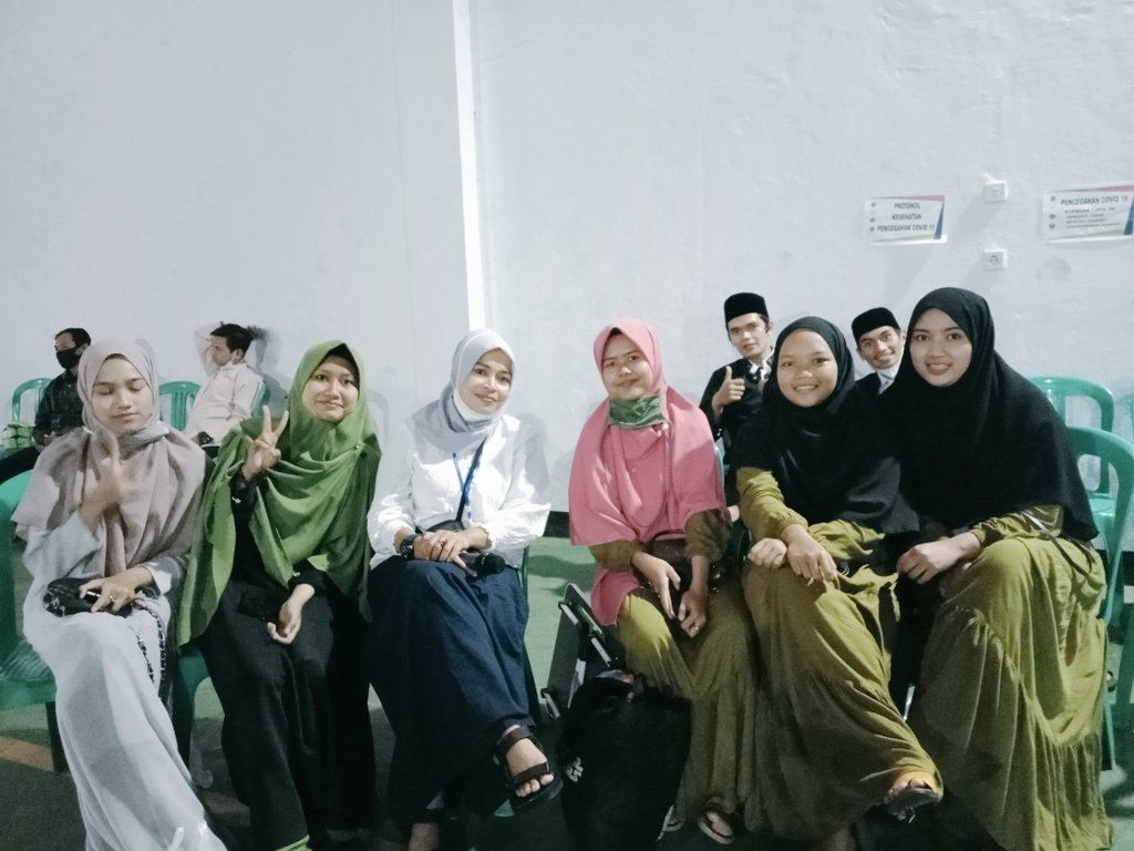 Neng santri ti Cipetir mengukir prestasi di STQ Kecamatan Dawuan 😉 <a href="/Twit_Subang/">Twit_Subang</a> <a href="/kabarsubangcom/">Media Kabar Subang</a> <a href="/SubangMuda/">SUBANG MUDA</a> @KicauSubang <a href="/Subang_Jawara/">Jawara Subang</a>