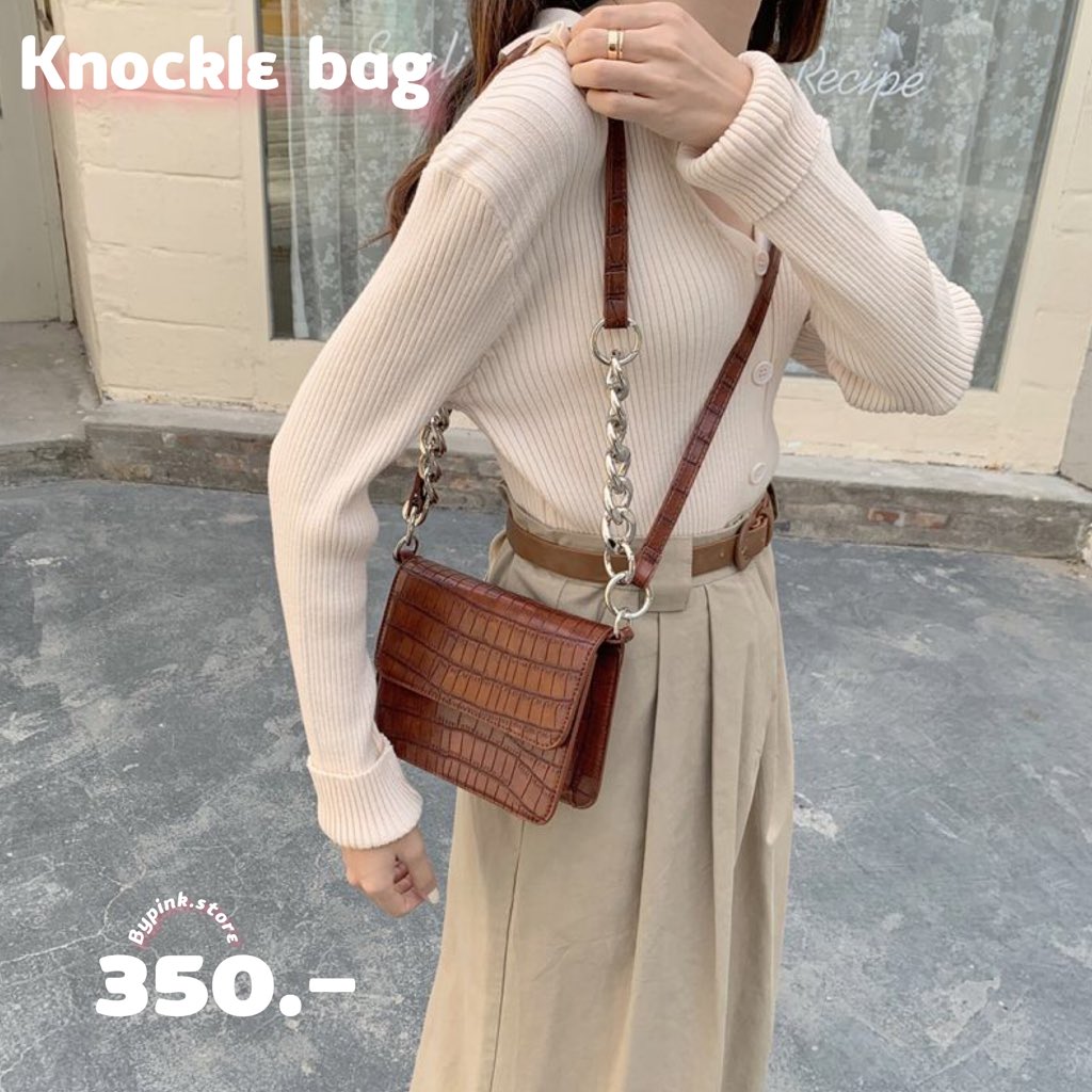 Bypinkstore's tweet photo. 🌈Knockle bag 
💰350
🚩size 19x15x6cm 
🚩หนัง PU กันน้ำ 
🚩สายหนังสั้นยาว 84cm (ไม่รวมโซ่)
🚩สายหนังยาว ยาว 132cm (ไม่รวมโซ่)
#กระเป๋าผู้หญิง #กระเป๋า #กระเป๋าสะพาย #กระเป๋าสวยๆ #กระเป๋าวินเทจ #กระเป๋าสะพายไหล่ #กระเป๋าเป้ #กระเป๋าถือ #กระเป๋าแฟชั่นเกาหลี #���ระเป๋าหนัง #หนังpu https://t.co/NdYCi87B1g