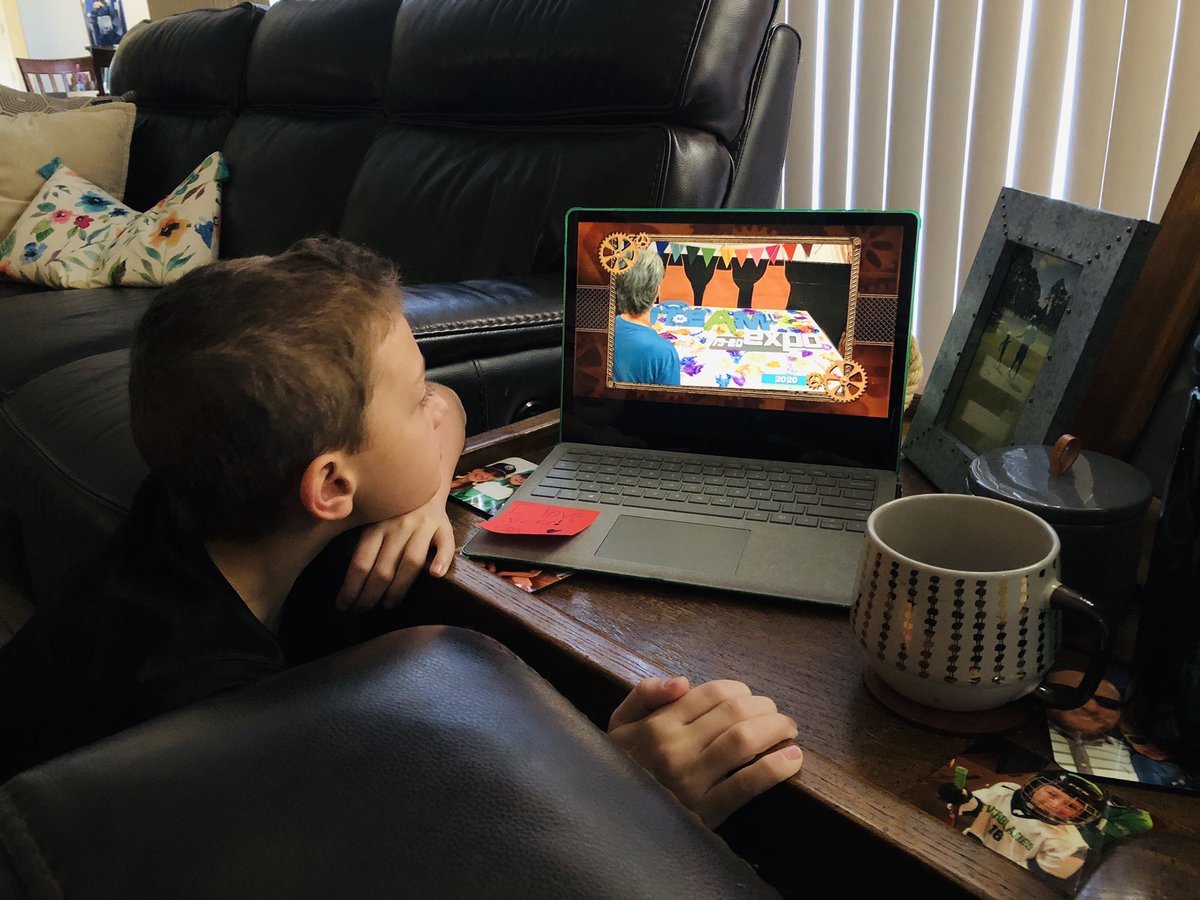 shelleykirk's tweet image. 🧪🔬🚁⚙️🔭🎼📈 Getting ready for the 10th Annual #CCPSSTEAM expo! @collierschools