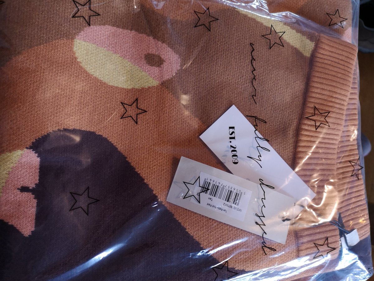 NorthArt2's tweet image. The perfect lounge wear doesn&apos;t exi -
#patternobsessed