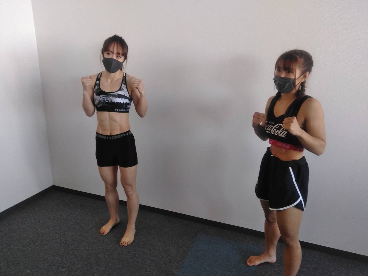 SHOOT_BOXING's tweet photo. 【1.31ミネルヴァ タイトル戦のTOMOMIが計量パス「ひっそりベルトを巻きます」】

1月31日（日）『ミネルヴァ大阪大会』の前日計量が30日（土）が行われ、ミネルヴァ・ピン級タイトルマッチに臨むSB日本女子ミニマム級のTOMOMI（TEAM FOREST）が44.8kgで計量をクリアーした。

https://t.co/2tERdA4Ll9 https://t.co/fvYXei8P5G