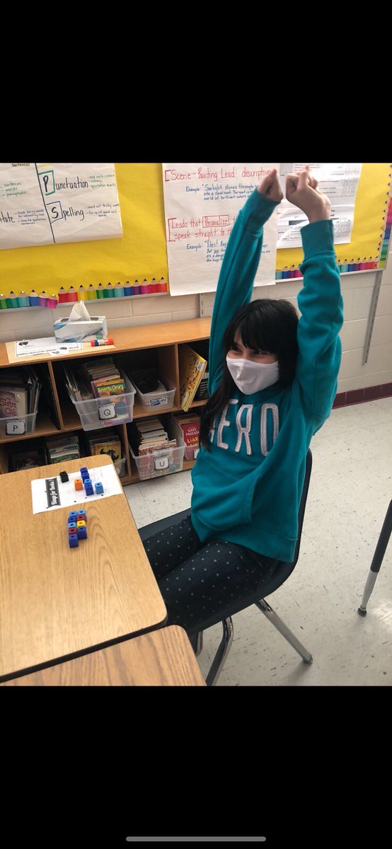 GoldenElem's tweet photo. So much fun playing virtual Bingo for Books to celebrate the month of January and our Winter Wonderland storybook Character Day! #whohadmorefun #teachersandstudents #bingo #ohana 🌸💕 https://t.co/fay3zB2aHh