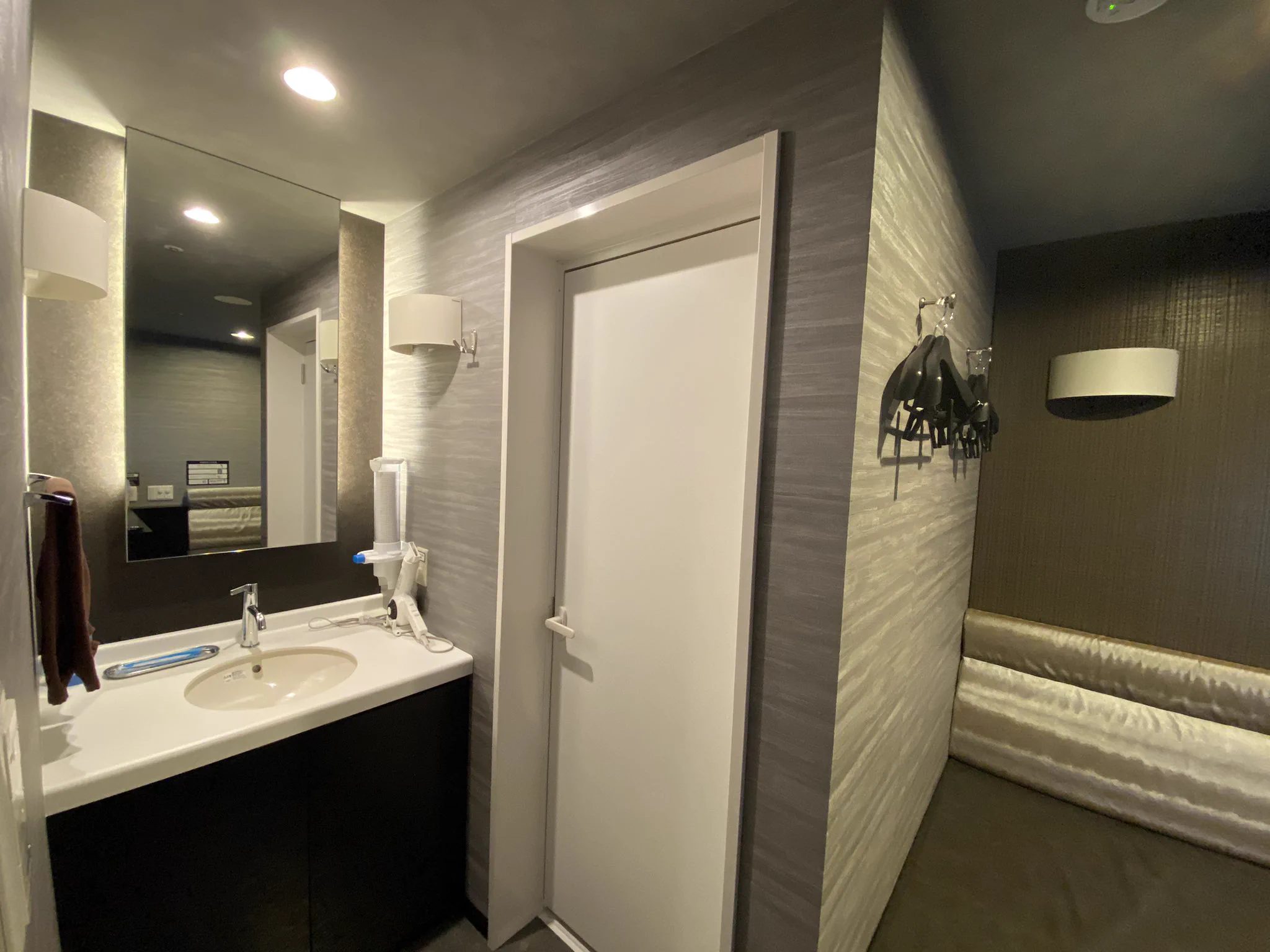 ビジネスホテルみたいなネットカフェ！「快活CLUB」は旅行オタクの強い味方！