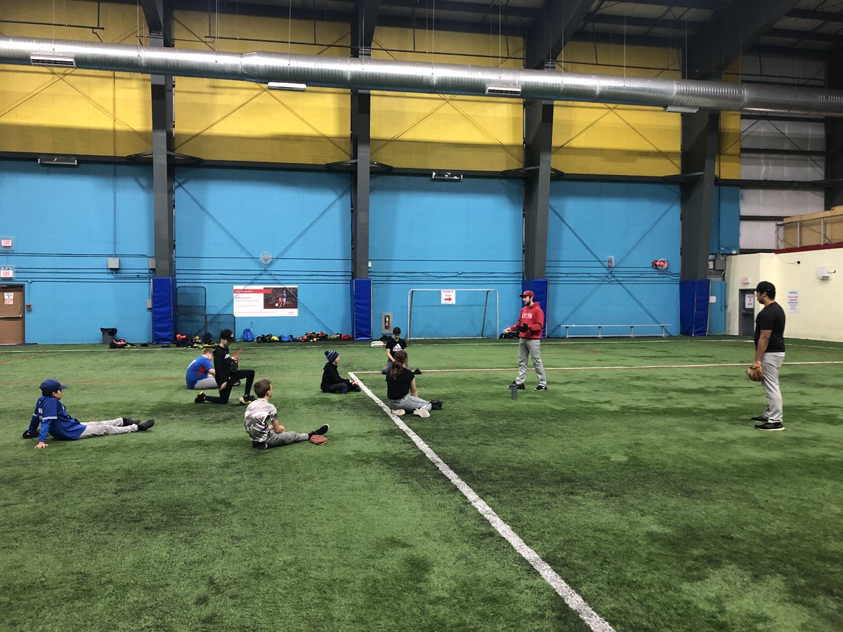 MarkHealyNL's tweet photo. Great way to spend a Friday night at Week 3 of the @baseballstjohns #WinterBall2021. Lots of energy, learning, hard work and most importantly a lot of smiles. #Pitching #Hitting #Infielding #Outfielding #Baserunning https://t.co/YbD0vDtVAn