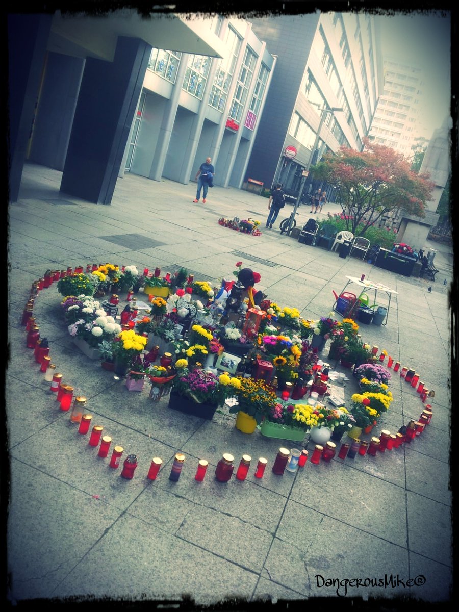 DangerousMikeR's tweet photo. #Chemnitz #chemnitz2025 

Besuche die Facebook-Gruppen
👉 ZUHAUSE in Chemnitz  

https://t.co/eujBKRxsuH
👉 CHEMNITZ LIVE 

https://t.co/70pPKrtBsh
👉 Unser Chemnitz und Karl-Marx-Stadt
 https://t.co/0sLMmQSA2u https://t.co/yuayNT7pEB