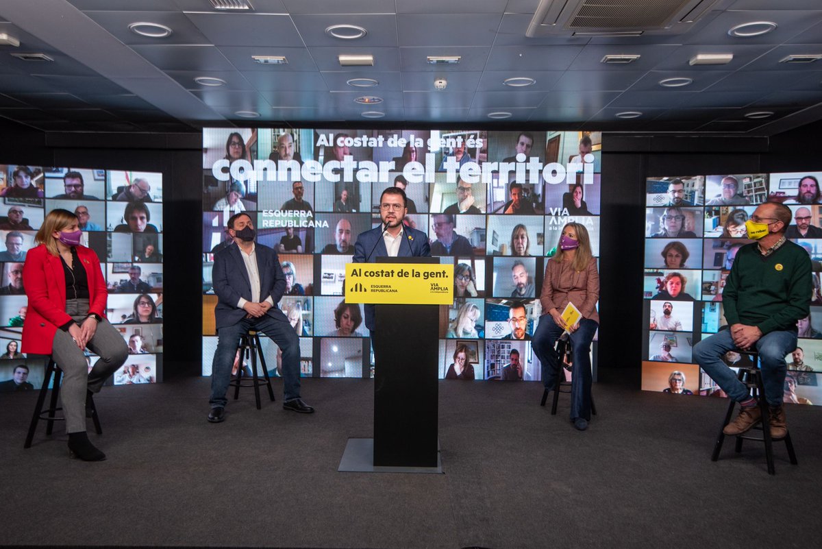 ERCmunicipal's tweet photo. 📰 [NOTÍCIA] El municipalisme republicà aporta tota la seva força a la via àmplia a la independència.

🗣️ @perearagones: "És cabdal que la marea republicana que va tenyir de groc els ajuntaments arribi a la Generalitat". 

#AlCostatDeLaGent

https://t.co/g2TSkOxwvF https://t.co/Rotlo4ehc3