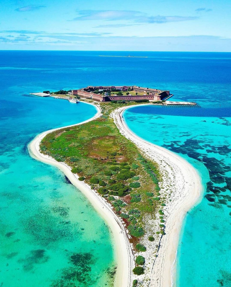 PartyInKeyWest's tweet photo. Not far from #KeyWest is this stunning bit of scenery - Fort Jefferson. Absolutely pristine and full of history. #fortjefferson #keywesthistory πΈ t_balll
More: https://t.co/QtRb8xssq5
Follow us: @PartyInKeyWest
Hashtag us: #PartyInKeyWest #PKW #KeyWestParty https://t.co/A5krCrTWNK