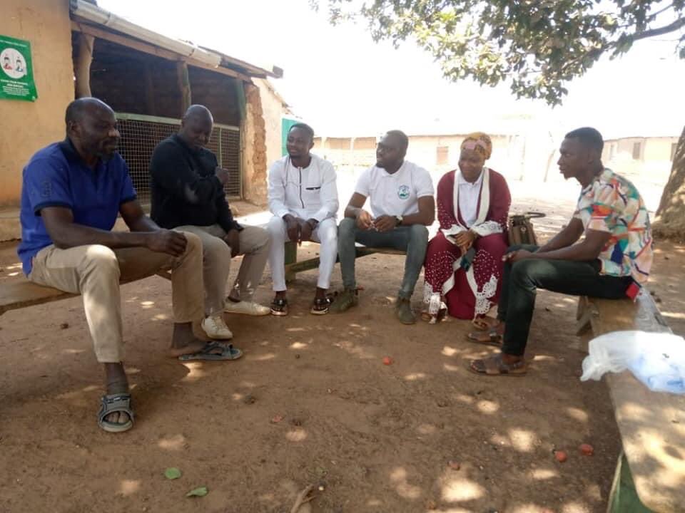 lifeagaingh's tweet photo. This year, the LifeAgain team selected two communities (Manwe and Goripie) in the Wa East district to work in.Kindly call us on 0547740491 or email us on saudatu.mohammed@lifeagaingh.org to get the details on how to donate.
#EmpoweringTeenMothers #LeaveNoGirlBehind #LifeAgain https://t.co/0mVYhWpAyH