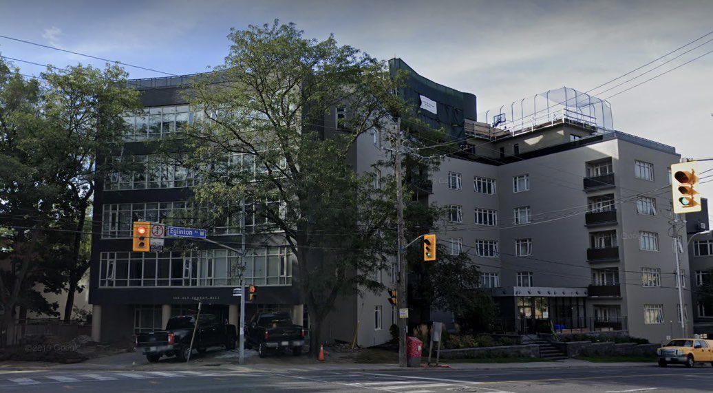 Modern preservation is important. I wrote 2018 that the Tornos’ *former* home, which won a national award in 1952, deserved to be protected. Since then it’s gotten a totally unsympathetic recladding and paint job. Still no listing. Priorities. 7/  http://theglobeandmail.com/canada/toronto …