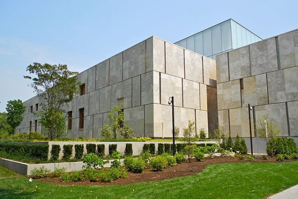 Last night I watched “The Art of the Steal,” a 2009 documentary about the Barnes Foundation. It’s an Impressionist museum that moved from Merion, Pennsylvania (L) about 5 miles to central Philadelphia (R). According to the movie, the Barnes was pillaged.THIS DOC IS INSANE!
