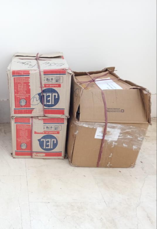 EssailibraryEPL's tweet photo. EPL is highly thankful to Madam Granaz Baloch  and Sikandar Bizanjo for donating books to Essai Public Library.

#DonateBooksToEPL
#SendBooksToBalochistan https://t.co/QCdHcxMdJu