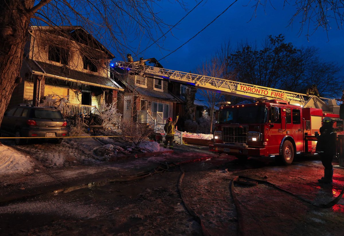 TorSunphoto21's tweet photo. Yesterday’s work today - quadruple fatal fire on Gainsborough Rd near Coxwell Ave &amp; Eastwood Rd  #TorontoFire 
@Toronto_Fire
 #TPFFA in print and online images, story and video... https://t.co/lzrb07ynty https://t.co/AlDd9gLO5v