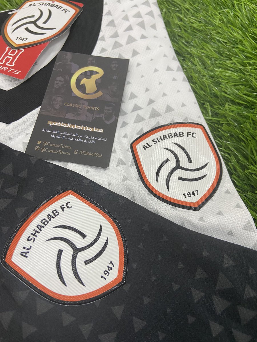 🚨| بمناسبة فوز #الشباب والصدارة 🧡🖤
 #متجر_كلاسيك يقدم لكم سحب على
تيشيرت الشباب الأصلي فئة الجمهور الأول
والثاني حسب اختيار الفائز لـ "متابعيني" 🔥
——
الشروط بسيطة :

• رتويت 🔄
• متابعة المتجر <a href="/CIassicTshirts/">متجر كلاسيك 👕</a> 

- السحب ينتهي بعد يومين
بالتوفيق للجميع 🤍