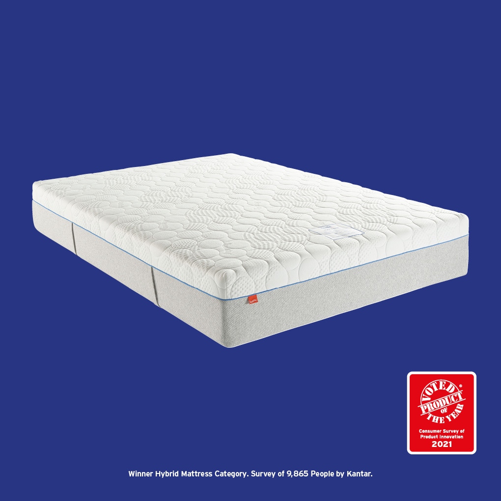 POY_UK's tweet photo. Restful sleep, restful mind. Invest in a good nights’ sleep this year with the Rollo Hybrid Duo by #Slumberland, just announced as #ProductOfTheYear #Winner #awards #2021 #innovation #comfort #mattress #sleepwell #sleephygiene #sevendaysofinnovation #productinnovation https://t.co/Pv8DvCUnTY