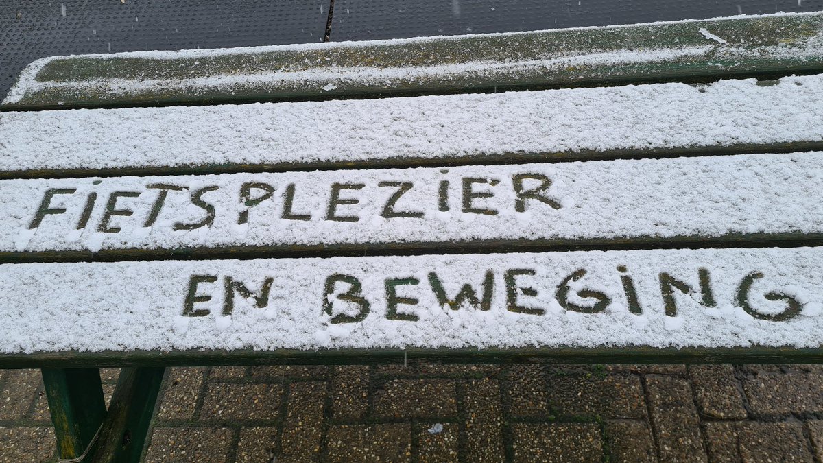 WielerbaanGL's tweet image. 𝗣𝗘𝗧𝗝𝗘 𝗔𝗙 + 𝗪𝗜𝗘𝗟𝗘𝗥𝗕𝗔𝗔𝗡 𝗚𝗘𝗟𝗘𝗘𝗡
𝗧𝗜𝗝𝗗𝗘𝗡𝗦 𝗗𝗘 𝗟𝗢𝗖𝗞𝗗𝗢𝗪𝗡
Tot de scholen weer open gaan zullen we op woensdagmiddag vanaf 13:30 uur doorgaan met Fietsplezier &amp;amp; Beweging.