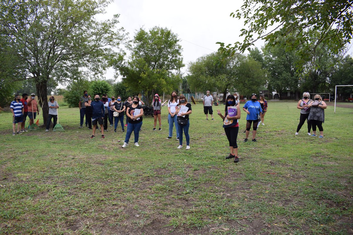 Nada puede frenar a la #SolidaridadEnAcción!!

Miles de voluntarias y voluntarios salimos bajo la lluvia, casa por casa a recorrer los barrios para ponerle el cuerpo a la campaña solidaria más grande de la historia.

Organización Comunitaria para la Reconstrucción argentina 🇦🇷