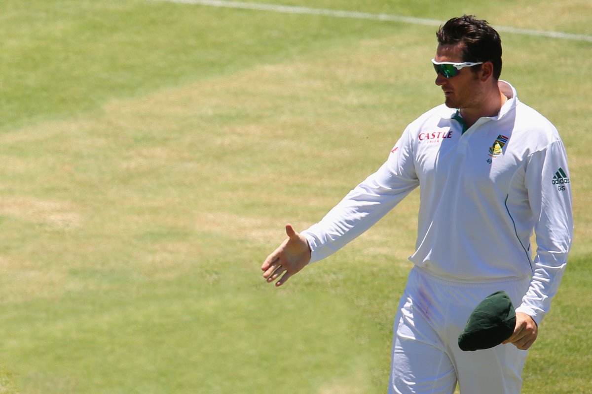 🤝 <a href="/GraemeSmith49/">Graeme Smith</a> shaking hands with all the captains with more Test wins than him 👀

#CaptainsMonth