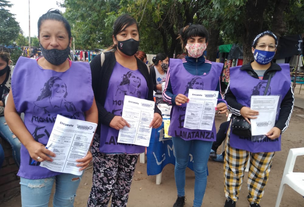 La militancia recorre las calles de Virrey del Pino, González Catán, Gregorio de Laferrere, Rafael Castillo, Isidro Casanova, Ciudad Evita, La Tablada, Villa Luzuriaga y Lomas del Mirador para prevenir contagios.
#SolidaridadEnAcción