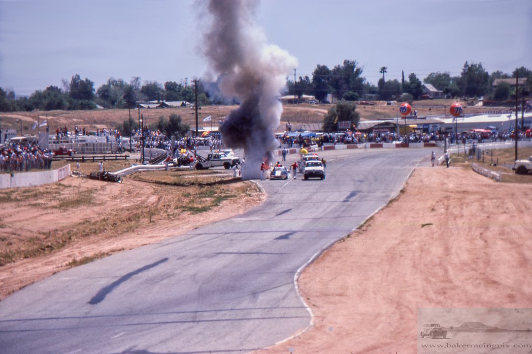 bakerracingpix's tweet photo. #IMSA #LynStJames #ChipRobinson #DocBundy
April 1986 #RiversideInternationalRaceway
2/ https://t.co/S6kgXfz5gq
