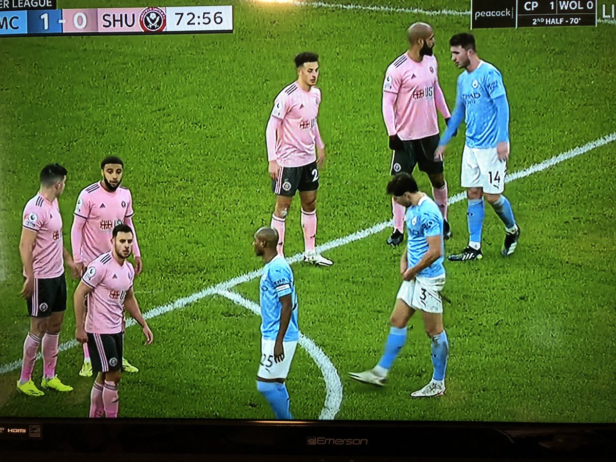 EvanNobleBaker's tweet photo. Strong baby shower vibes in this @ManCity @SheffieldUnited match. https://t.co/paakuyZmFg