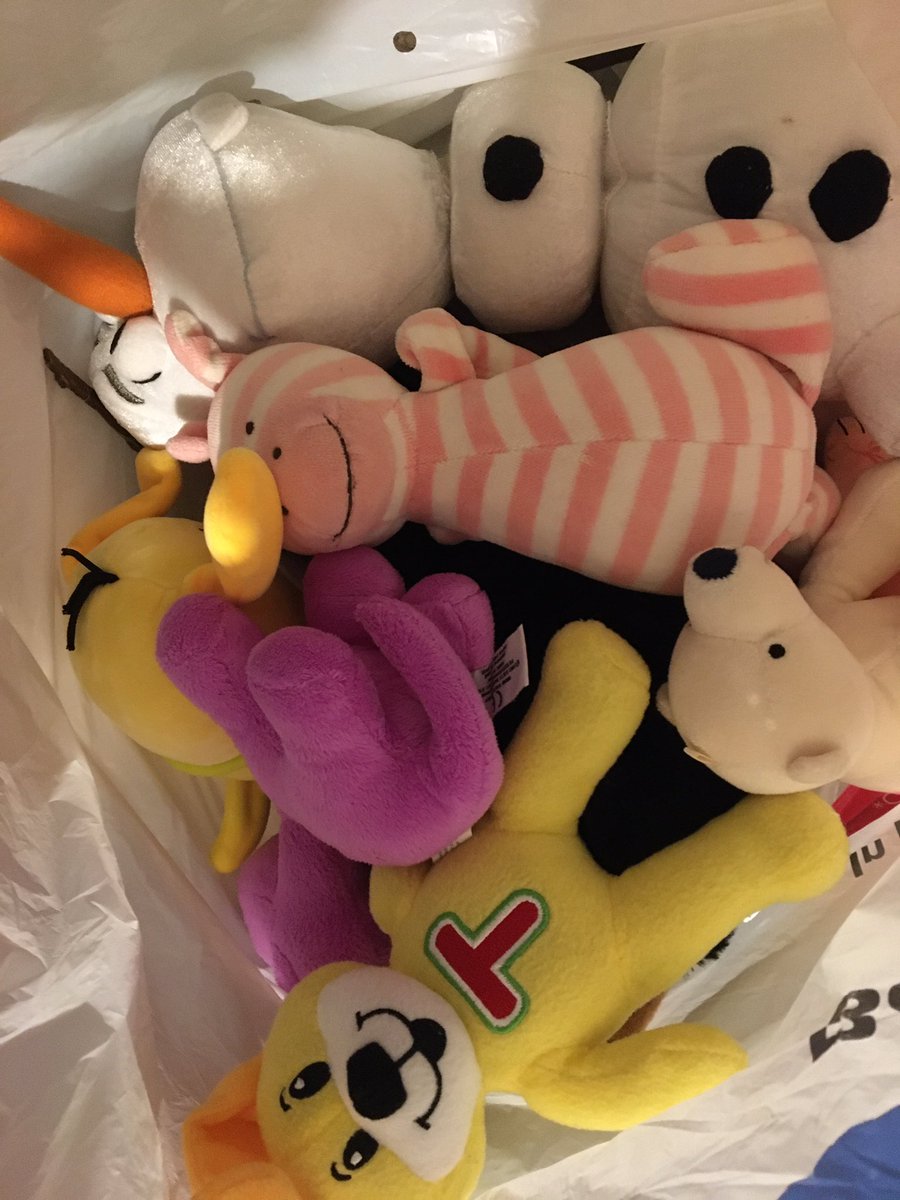 BeccyAustin29's tweet photo. @MissLane21970 @SarahCa74592933 @AlbertPyeRavens Megan’s 1st Act of Kindness - she has sorted through her teddies and found some to donate to a child who doesn’t have much #ChildrensMentalHealthWeek ❤️🧡💛💚💙 https://t.co/Cck1OgPj2E