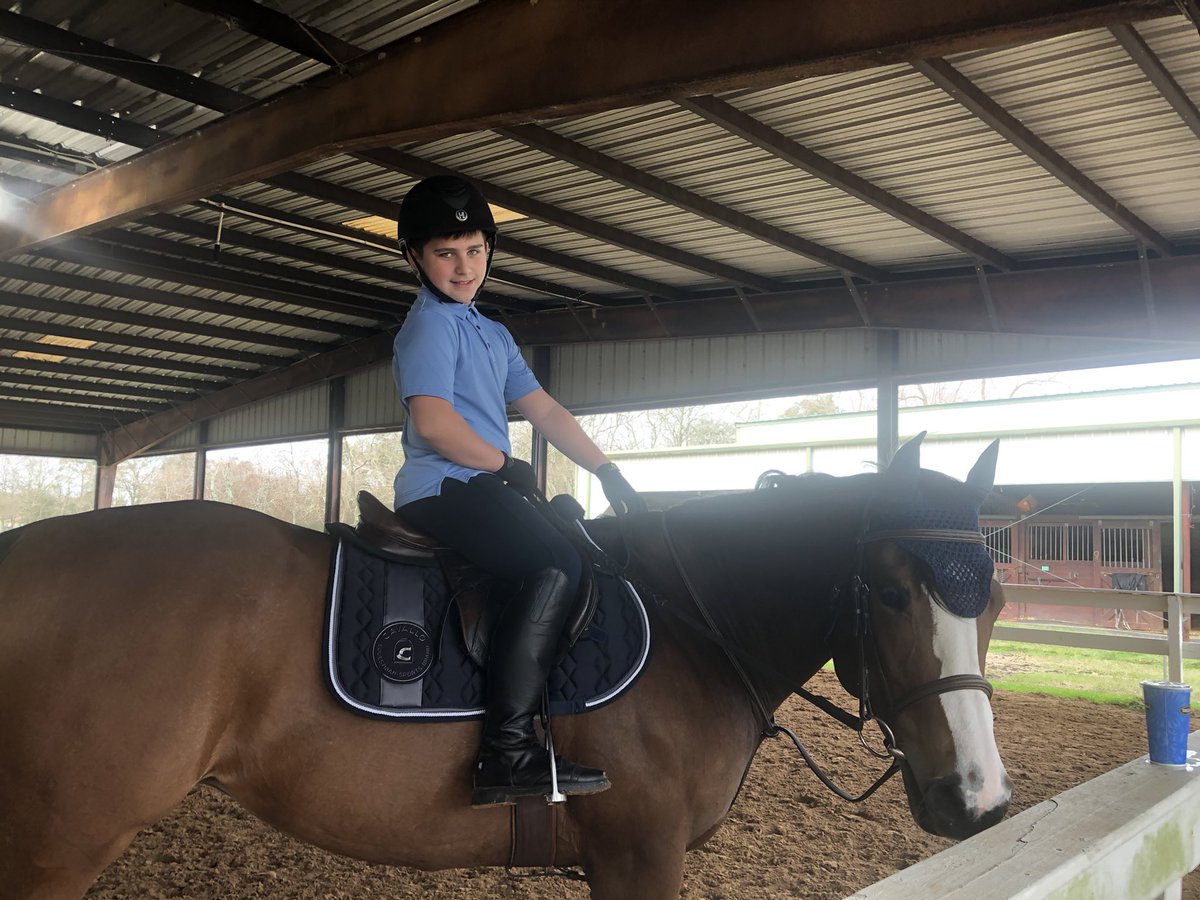 K_Rowland_RN's tweet photo. Bryce and Texas are looking sharp with the new Cavallo saddle pad.   #equestrian #Cavallo #equine #shezTexes https://t.co/mNgSXcLGGA