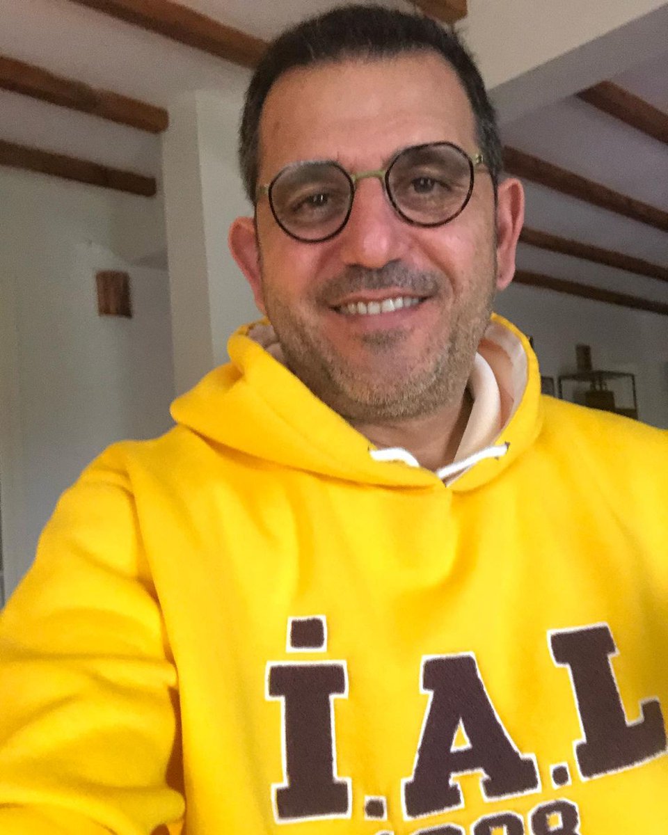 yaşasın #İAL kardeşliği 💛💜

(via <a href="/fatihportakal/">fatih portakal</a>)

#tardinibüfe