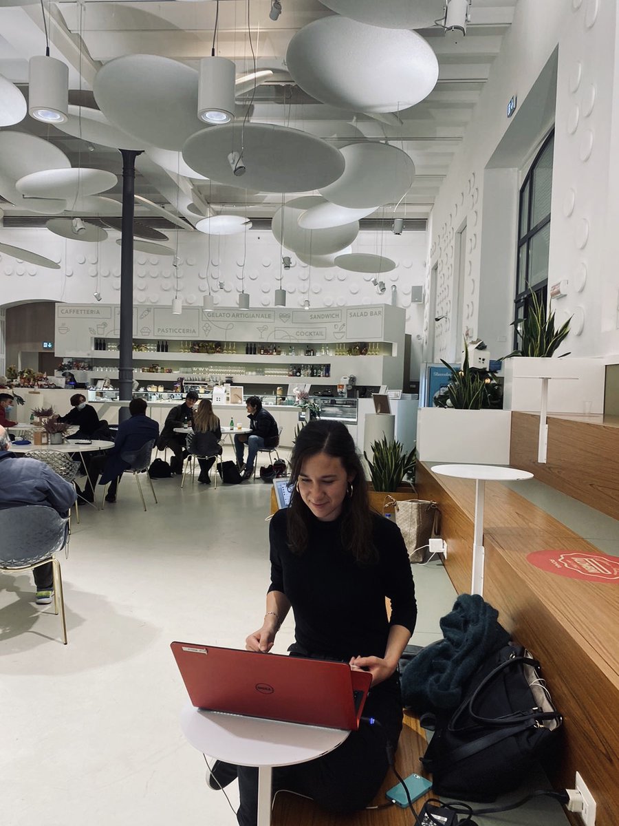 nataliamadla's tweet photo. La coherencia arquitectónica desde el concepto de diseño hasta el último detalle decorativo. 
https://t.co/Edj4BZUXdu https://t.co/StflLMRiDt