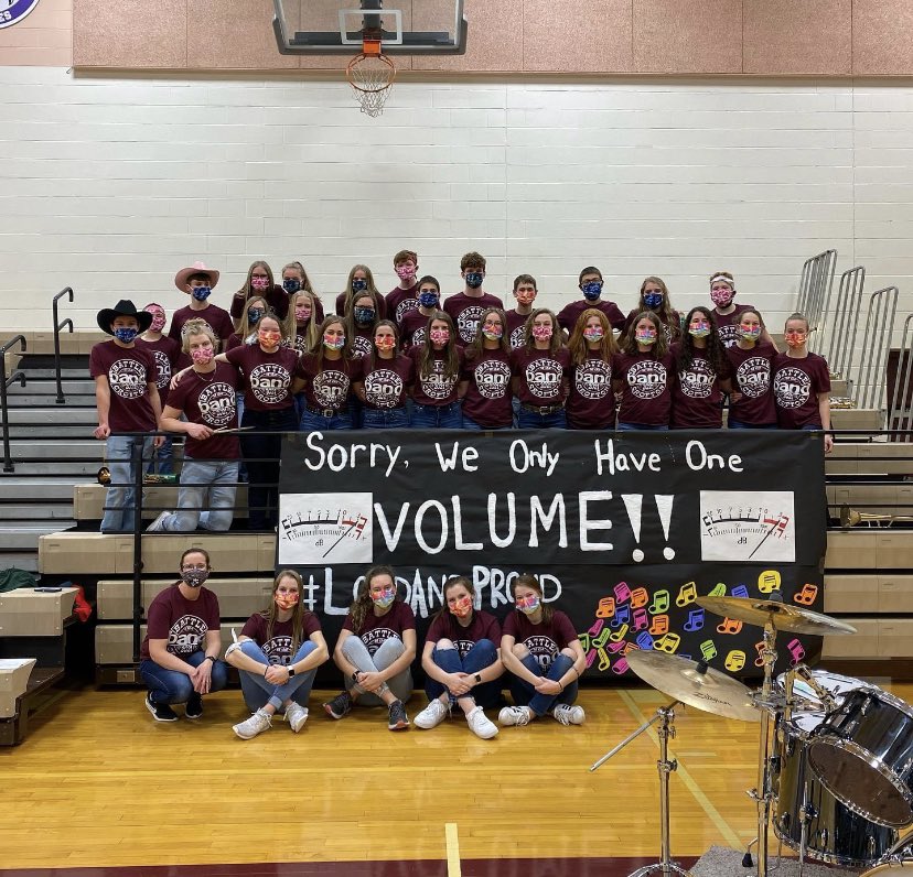 What a great looking group! Rocking some pretty decent shirts, too 😉

So glad last night was a success <a href="/CroftonBand/">CHS Band</a>. Thanks for the support!