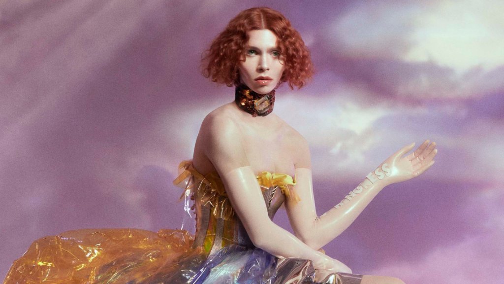 AppleMusic's tweet photo. R.I.P. SOPHIE. A fearless sonic pioneer and an icon of liberation. https://t.co/hPPzrV5vFC