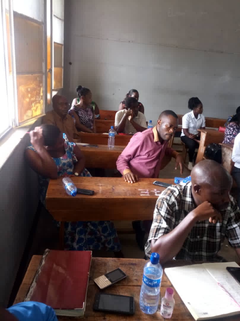 Ah52376071's tweet photo. Kw'igenekerezo rya 30/01/2021 P&amp;R.L wa @Cacedebu17 umwubahwa @RADJOUKUMAR jérémie NDIHOKUBWAYO yagendeye abanywanyi b'ishirahamwe CACEDEBU muri Mairie ya BUJUMBURA aho ariko agirisha inama y'abaserukira abandi .@CnddFdd @GeneralNeva @nshingamateka https://t.co/qZVhzJ0Hpg