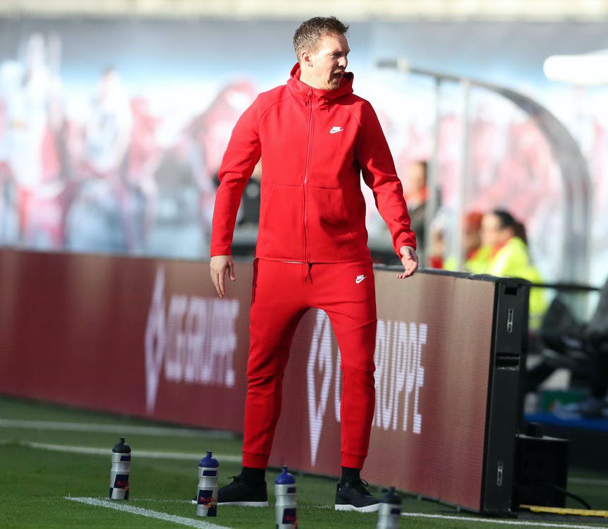 2) His elite dress sense. Ranging from scintillating suits to techy tracksuits, Julian goes from teaching tactics at 9 to dropping the hottest bars at 4