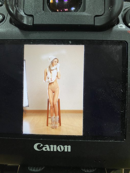 Hoy toca fotitos para @SkinMuses https://t.co/fJPycxtg35<a class="tags" target="_blank" title="On Twitter" href="/?out=eyJ0eXAiOiJKV1QiLCJhbGciOiJIUzUxMiJ9.eyJpYXQiOjE3MTkzOTAyMDEsImlzcyI6InR3cG9ybnN0YXJzLmNvbSIsIm5iZiI6MTcxOTM5MDIwMSwiZXhwIjoxNzUwOTI2MjAxLCJyZWRpcmVjdF91cmwiOiJodHRwczovL3R3aXR0ZXIuY29tL1NraW5NdXNlcyJ9.iRdPktExY6ULGavfFrxCNVibrakX4zbDD7ANwDC9MGNcTQke3xIH8ZLWJ-RgvJLP5M_KzB7gEuRQSZPlcEWVWw">@SkinMuses</a><a href="/tag/diadecanarias"class="tags"><span>#diadecanarias</span></a>