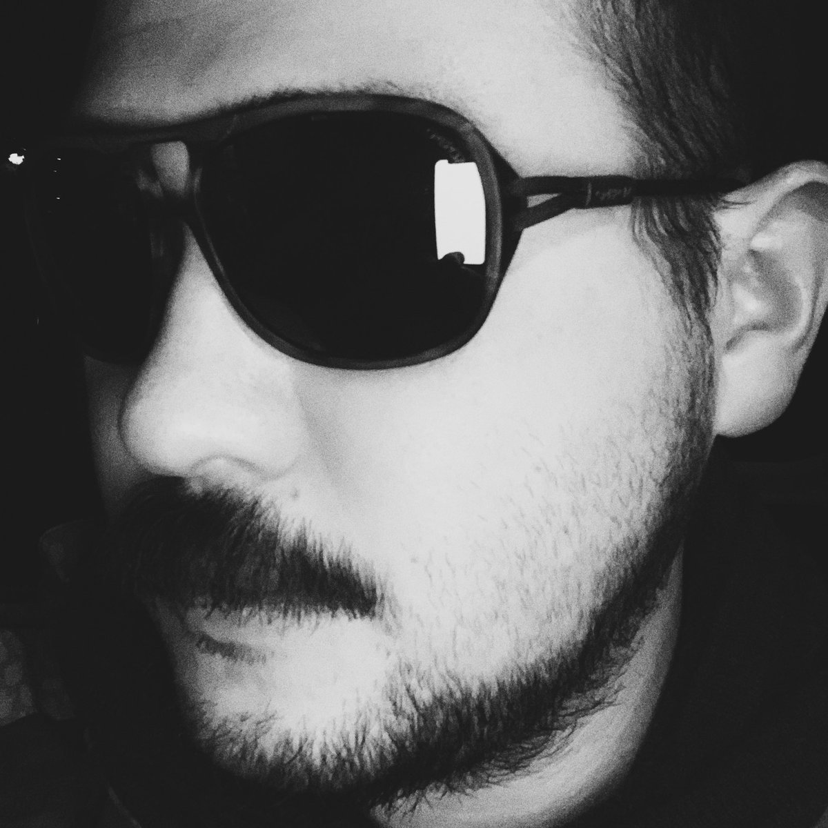 belnadot's tweet photo. OMBRAZ LEGGERO
ArmlessSunglasses : EMBER /POLARIZED BROWN
#OMBRAZ https://t.co/iBnaAubwje