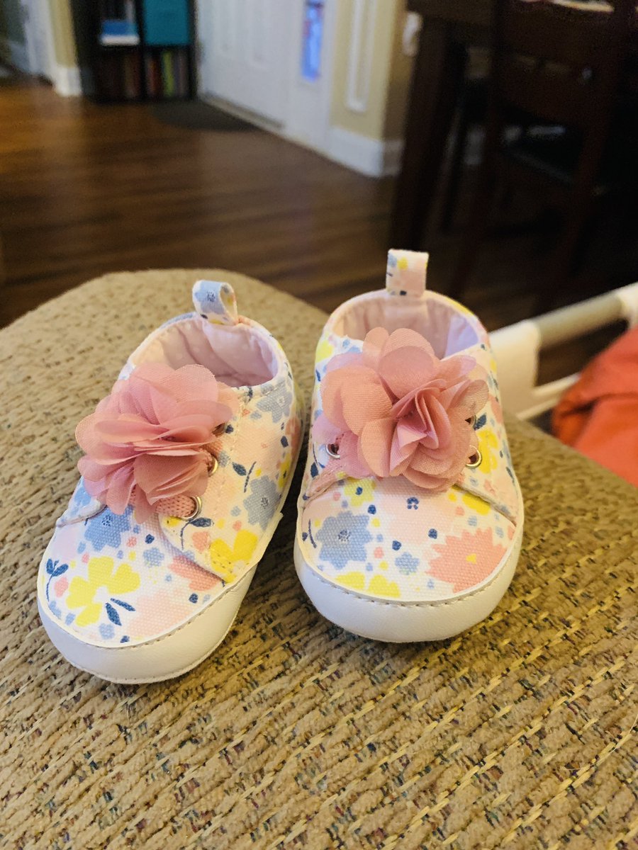 Jenn_OTL's tweet photo. I couldn’t resist these for our sweet baby girl @MPatt0915 https://t.co/ngU2T6zsWM