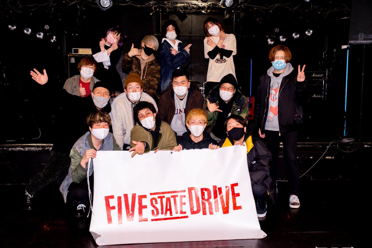 FiveStateDrive's tweet photo. 🥤2021.01.23@横浜F.A.D🥤
"Nice Coke!! TOUR 2021"
w/
Mrs.WiENER
MAYSON's PARTY
ツアー行ってきまーす!!!
📸 @ttetteteru
#FiveStateDrive #NiceCoke https://t.co/c2Z8vYLFfG