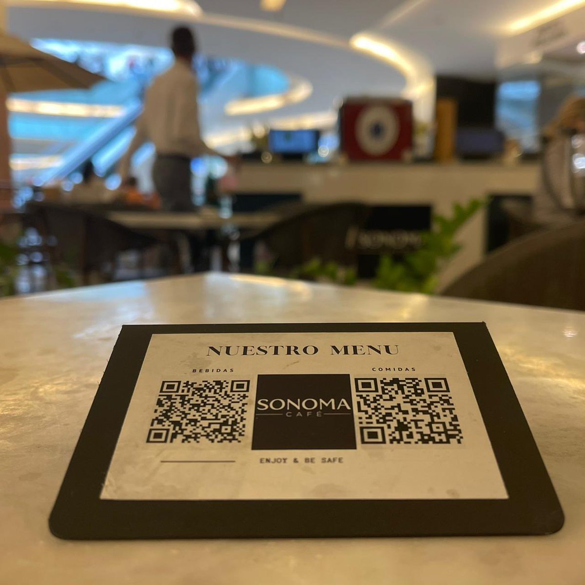 Ágora Mall tweet media