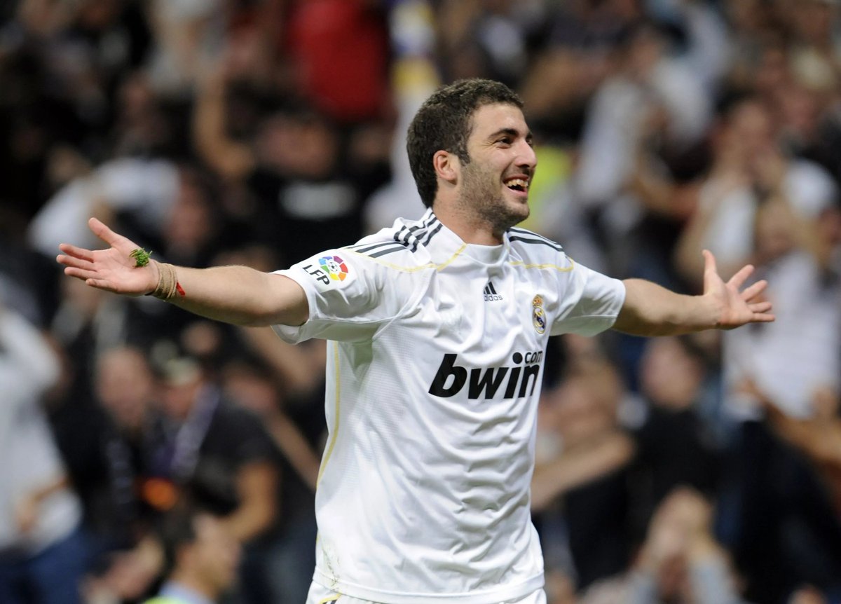 How many minutes they spent on the fieldKarim Benzema - 1305 (12th)Marcelo - 3002 (3rd)Gonzalo Higuaín - 2392 (8th)Esteban Granero - 1865(9th)Pedro Mosquera - 1 (24th)The youngest in the team - Karim Benzema