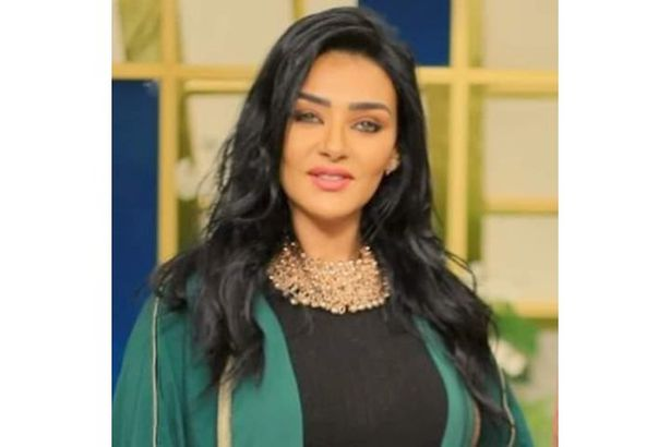 هبة الأباصيري تفاجيء الجمهور بالحجاب «يارب زيارة لحبيبك المصطفى»