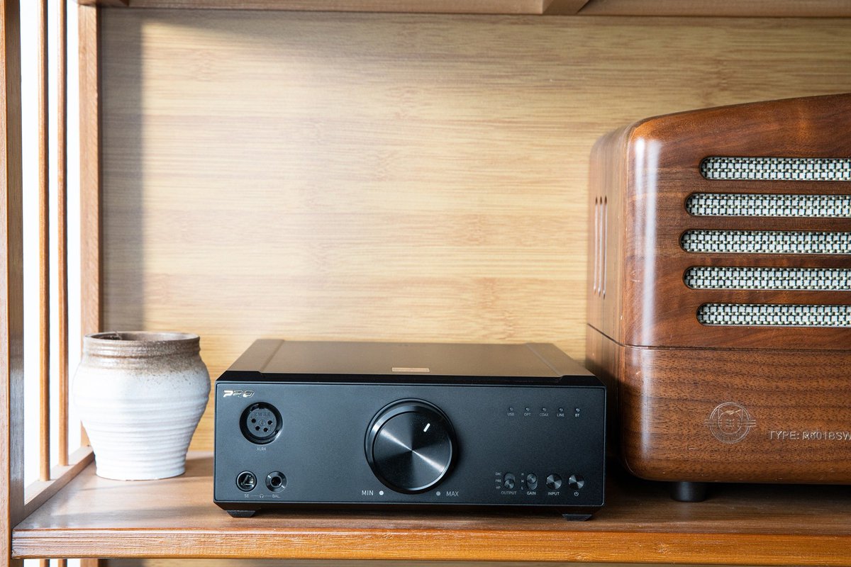 HiFiGoAudio's tweet photo. FiiO announced it's latest desktop dac-amp, the K9 Pro. It has custom THX AAA module, 3 Headphone outs including balanced outputs, AK449 dac, Bluetooth hi-res and lots of features.
https://t.co/84RkmYUyP5
#fiio #k9pro #hifigo #hifi #audiophile #dacamp https://t.co/gTwQ77ZjqV