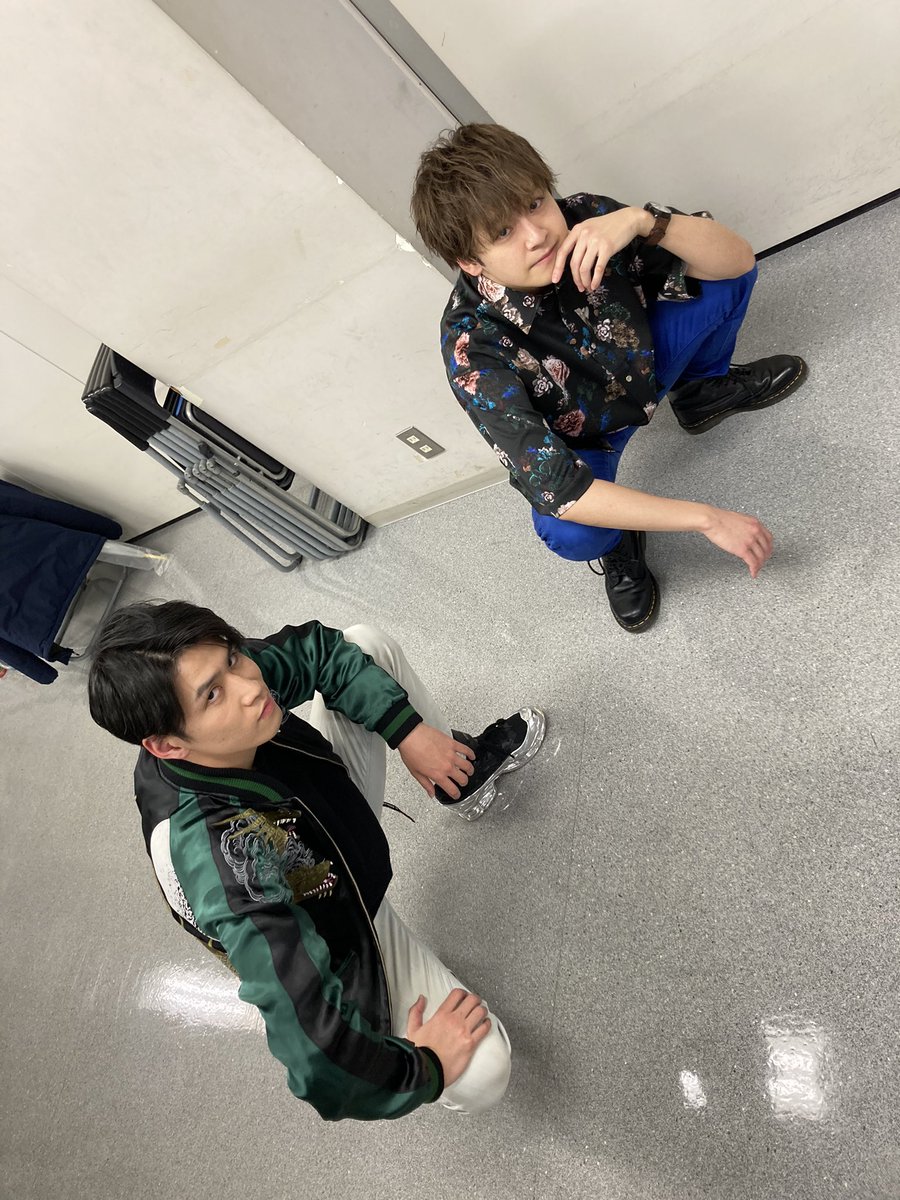 オールナイト声優フジ Twitter Da オールナイト声優フジ 声優オールナイターズから 阿座上洋平 Azakami Youhei 山口智広 Yamagucchi T 撮影させて頂きました 宜しくお願いします あじととも
