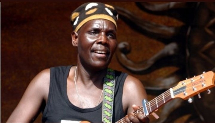 mehlulisizwe's tweet photo. 23 January will always be this dark day in the Music Industry....On this particular day we have lost yet another Legend...Oliver Mtukudzi and Hugh Masekela passed on ,on this particular day too. #RIPJonasGwangwa https://t.co/dbQ1HSsTzK