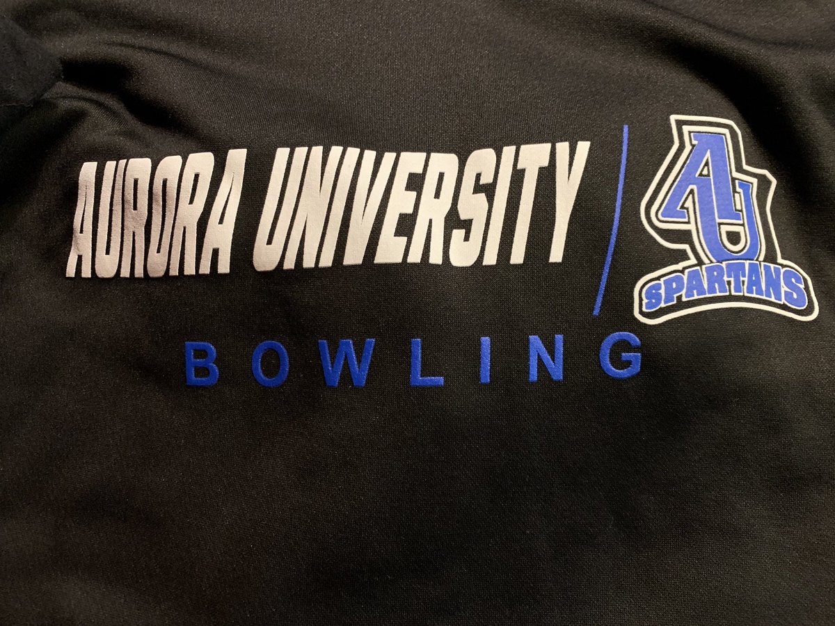 scooz33's tweet photo. Good luck to Kate in her first collegiate bowling meet today.  Good luck to Addison in her softball games today!!!  Go Spartans!!!  Go Silverhawks!!!  💙💙🖤💚. #auspartans #aurorauniversitybowling #silverhawkswag 🥎👊🏻💪🏻 https://t.co/XfgU4fiKjA
