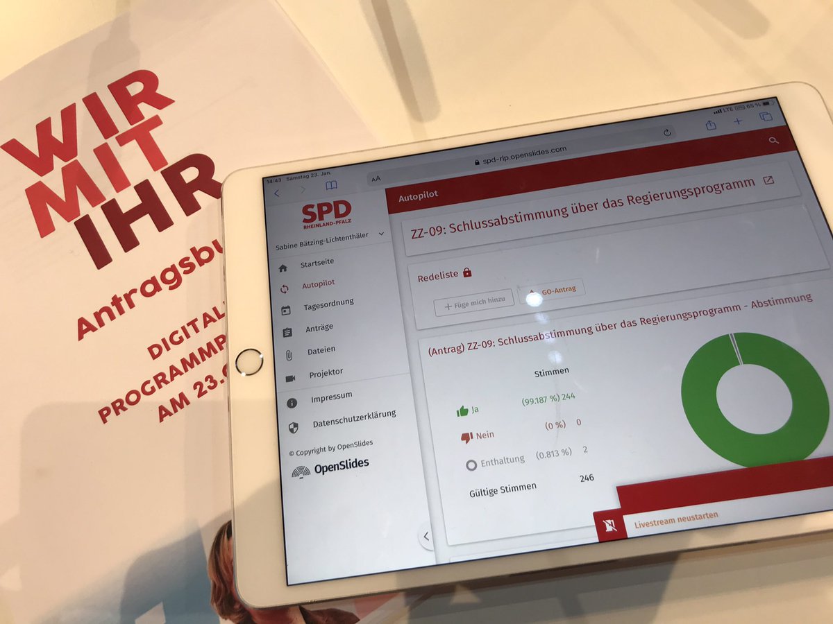 Sabine_Baetzing's tweet photo. Habemus #Regierungsprogramm (mit überragender Mehrheit)! In Kürze hier zum Nachlesen https://t.co/OUE0Omztqm #DigiPPT #WirMitIhr https://t.co/V8MiBXU8FO
