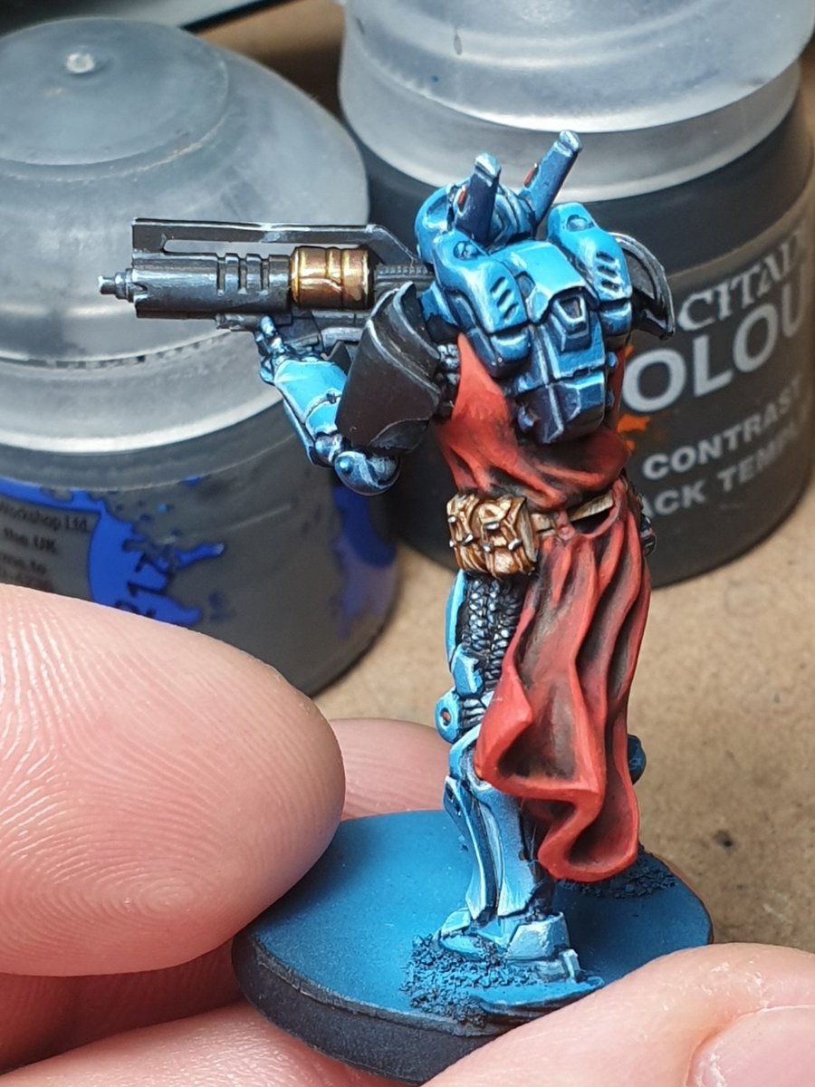 thornspainting's tweet photo. Another down, leaving all the markings and very fine work until they're all done
I find faults everywhere but I'm happy
#miniaturepainting #infinitypainting #panoceania https://t.co/CdnwaaVkzh