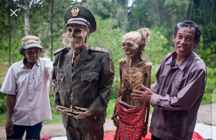 westtrybe's tweet photo. Residents in Toraja Indonesia, take their dead loved ones out of the grave once every year to celebrate their lives.

#MythAndFact https://t.co/UHMu8QL4w7