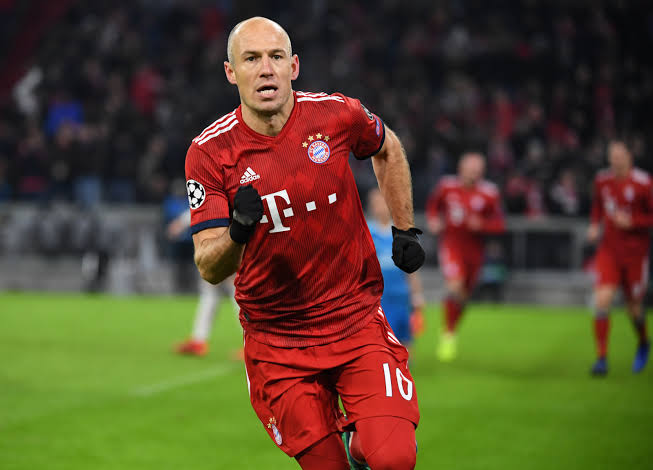 Happy birthday to Arjen Robben

One of the most dangerous left legs in football history

Legend of the game! 