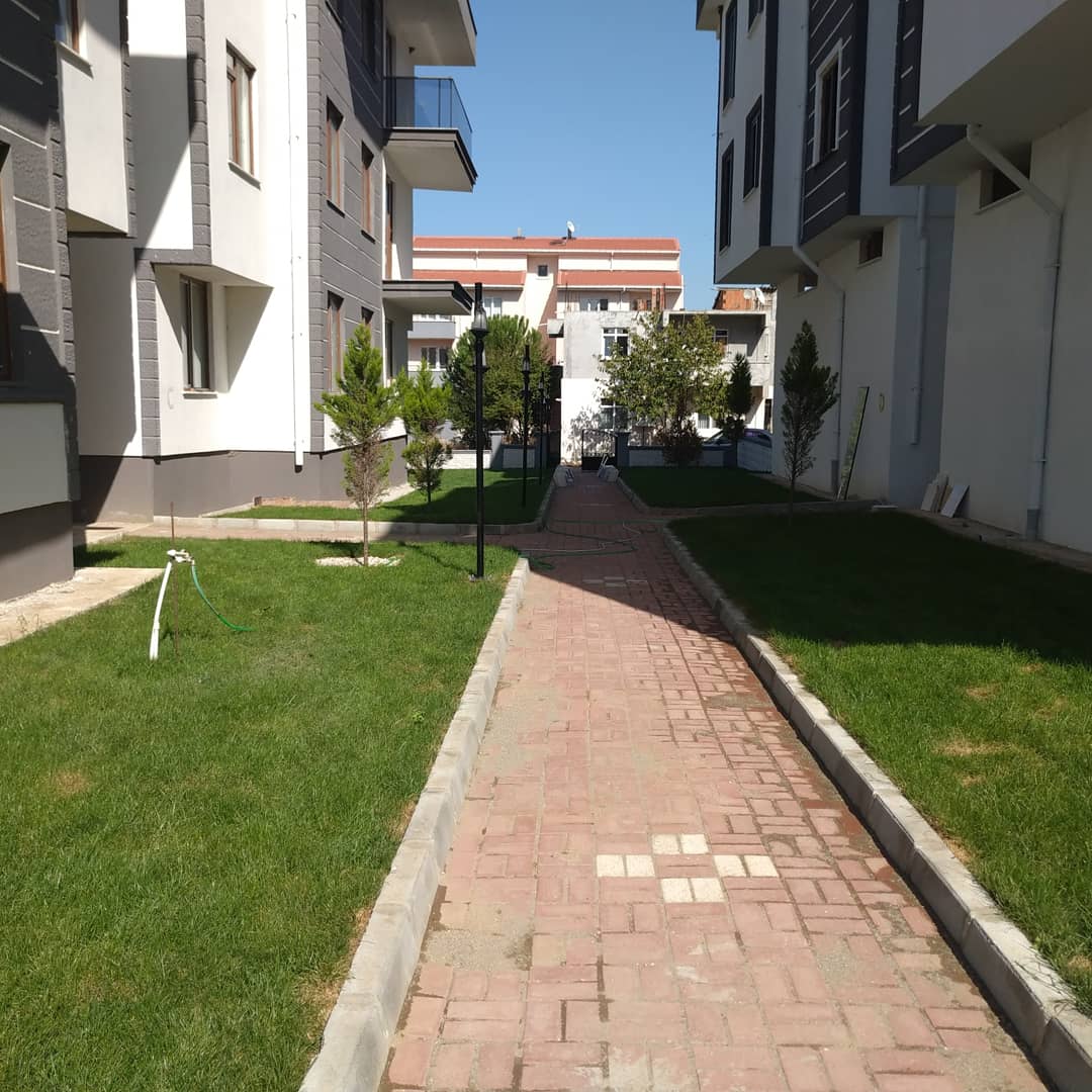 oneremlak's tweet photo. Çanakkale İli Biga İlçesi Şirintepe ( İdirskoru Tarafı ) Mahallesi'nde Satılık Natamam 2 Oda 1 Salon Satılık Daire 
Fiyat: 280,000₺
#bigasatılıkdaire #bigasatılıknatamamdaire #satılıkdaire #natamamdaire #yatırımlıkdaire https://t.co/nvOl2h2eVm